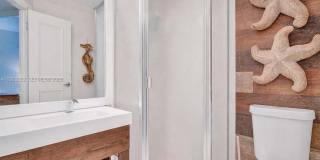 3530 NW 52nd Ave Gallery 8