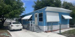 2939 Banyan Ln Gallery 1