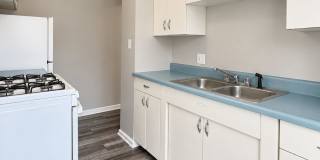 Adorable 2 bed, 1 bath Gallery 1