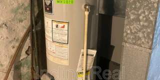 1511 Scott Street Gallery 13