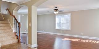 Pet Friendly Three Bedroom with Bonus! Gallery 6