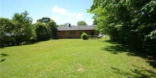 717 Friar Tuck Road Gallery 29