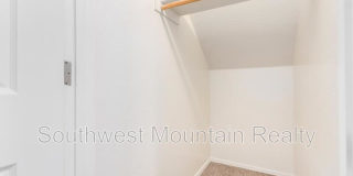 41261 W Laramie Rd Gallery 16