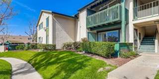 Move-In Ready Condo in Quiet Community (furniture optional!) Gallery 3