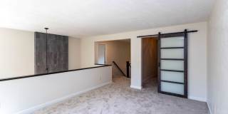 Beautiful Townhome in Central Colorado Springs! Gallery 31