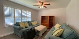 Spacious 3/2 in Holly Hill Gallery 4