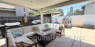 1887 Sage St Gallery 7