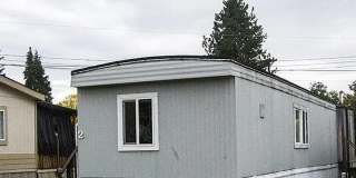 Comfortable 2 Bedroom Manufactured Home in Southtown Gallery 1
