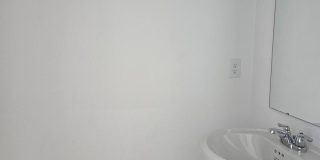 Westview Single Family Home 4 beds 2,5 Baths Gallery 12