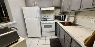 18 Markham A 18 Markham A Gallery 1