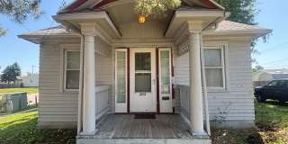 Fresh Paint, New Carpet & Bonus Room Fresh Paint, New Carpet & Bonus Room Gallery 1