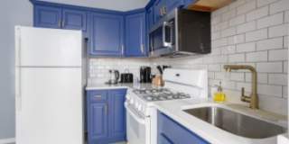 309 Westminster Place Gallery 21