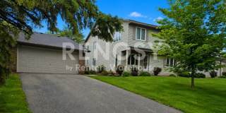 Available Now | 2BR End Unit in the Heart of Eagan - $2,095 Gallery 1
