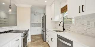 1145 NE 12th Avenue Gallery 14