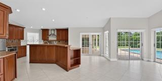 8224 SW 178th Ter Gallery 16