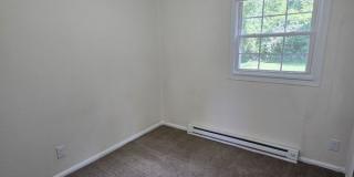 1025 Bradley Ln Gallery 14