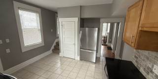 141 E 4th Ave Gallery 20