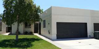 Four Bedroom Two Bath Townhouse Four Bedroom Two Bath Townhouse Gallery 1