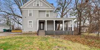 2978 Wardall Ave Gallery 1