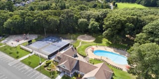 The Commons at Windsor Gardens Gallery 32