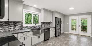 9485 Martin Road Gallery 8