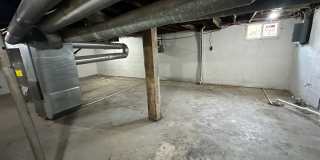 Beautiful Newly Renovated Home 4 BEDROOM 2 BATH Gallery 16