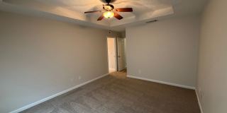 3 Bed 2.5 Bath Townhome in Brentwood Gallery 13