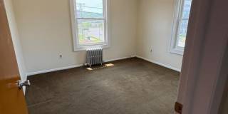 370 Main St Gallery 11