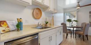 Three Crown Gallery 9