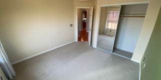 Wonderful 2 bed/2 bath Condo in Summerlin Gallery 11