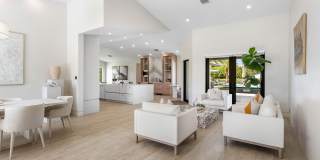 11173 Manatee Gallery 14