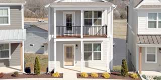 Spacious 3-Bedroom Townhome at Highbury | Modern Living Near Tennessee Tech Gallery 1