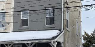 220 PEARL Street Gallery 1