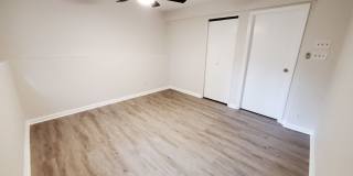 Room in 6 Bedroom Home at Henslowe Dr Gallery 4