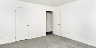 2425 Torquay Avenue Gallery 14