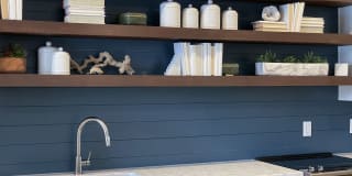 Barclay Place Gallery 18