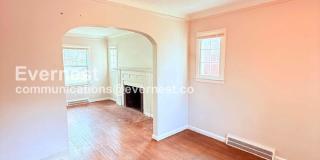 5747 Lakepointe Street Gallery 11