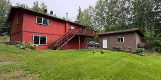 Dog friendly, 3 bedroom home in the hills Gallery 26