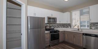 Bellecour Way Apartment Homes Gallery 21