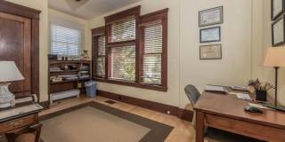 Stunning 6 Bedroom/4 Bath Historic Prairie Style Home in the Heart of Bankers Hill! Gallery 16