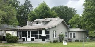 404 Stella Street Gallery 1