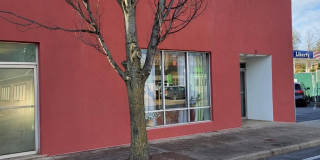 19 E GERRARD Street Gallery 1