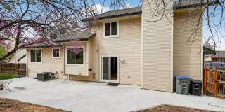 4BR/4BA Updated Home with Finished Basement Suite & Landscaped Yard Gallery 28