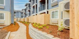 Queen Court Apartments Gallery 44