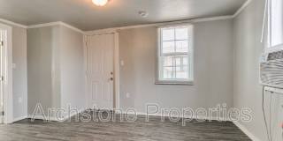 1233 North Grand Boulevard Gallery 7
