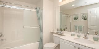 Laurel Vista Apartment Homes Gallery 25