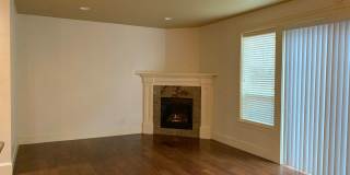 COMING SOON! GORGEOUS Townhome...  LOCATION , LOCATION near Peace Health Hospital Gallery 11