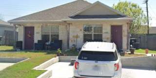$895 - 1 bedroom Townhome! Gallery 1