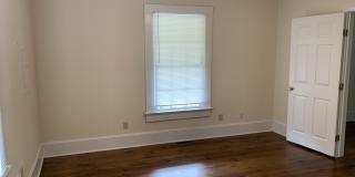 223 Lyndon Avenue Gallery 8