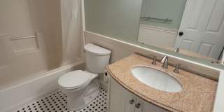 Charming and Spacious 3BB/2.5BA home for rent!  AVAILABLE NOW Gallery 18